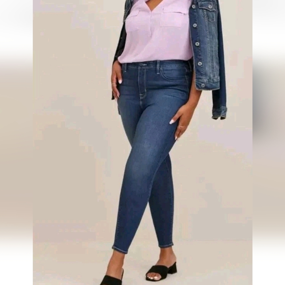 NEW Torrid Sky High Skinny Jeans Premium Stretch Dark Wash Ankle